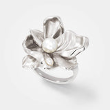 Flower ring silver - Big organic jewellery with leaves in sterling silver and 2 white pearls – Livva