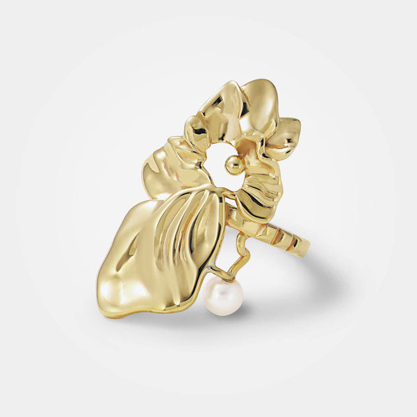 Organic gold ring - Organic jewellery with surreal floral leaves, a floating white pearl, and small rivets - Livva
