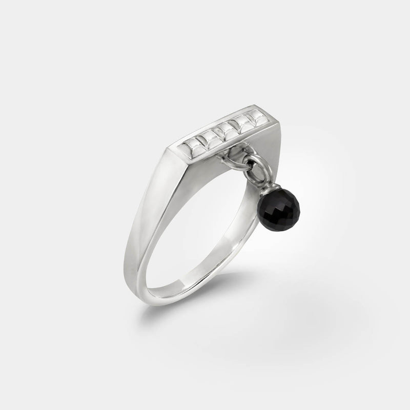 Silver square ring – Sleek square design with tiny studs & a black spinel dangle charm – Livva Østerby.
